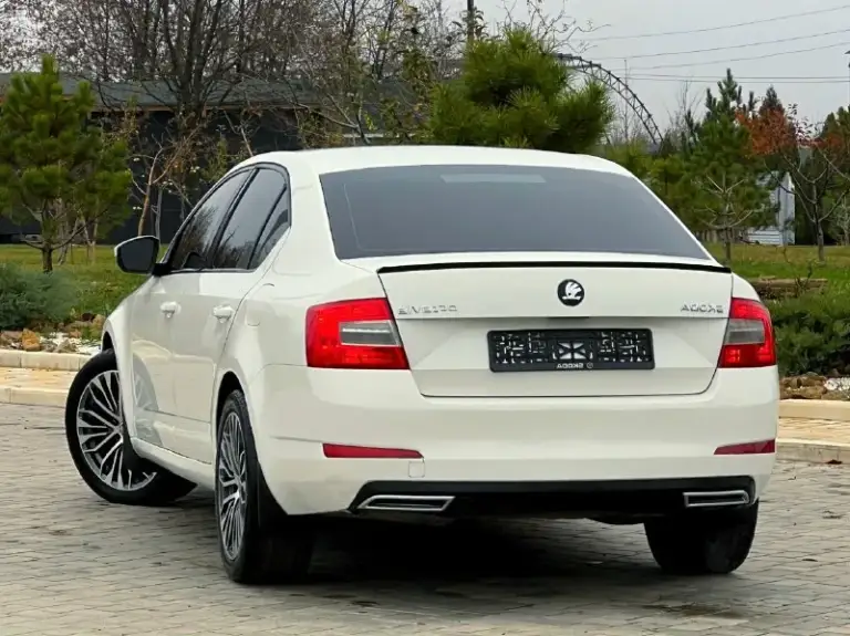 В продаже skoda octavia a7 в превосходном состоянии, обслужена абсолютно вся ! Вложений не каких не требует ! Эксплуатация с 2016 года ! Двигатель 1.6 mpi самый надежный ! Каробка механика, кузов оцинкован ! Стоят оригинальный диски ! Хорошая комплектация, бортовой компьютер, эл. Зеркала, кондиционер, регулировка руля, лифт сидений, и многое другое ! Любое переформление! Возможен обмен, на авто дешевле ! Цена 1045.000 руб торг, реальному покупателю ! +79497926050
📞 Звоните: +7(949)7926050 - фотография - 6