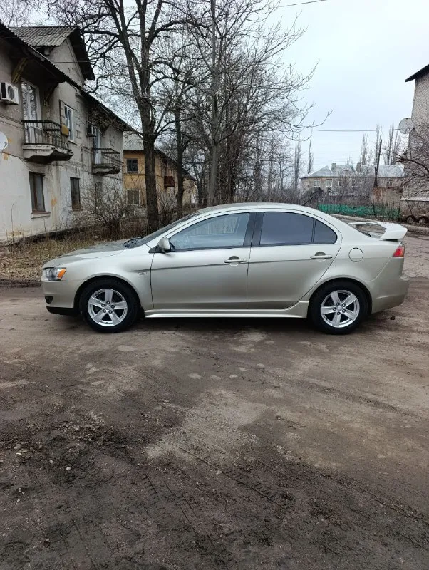 Продам лансер 2009 г. В
2.0 ( Механика) 150 л. С.
Пробег 223 тысячи
Машина покупалась в донецке в автосалоне в 2009 году, до прошлого года была в одной семье, я второй собственник.
Состояние хорошее.
Климат.
Подогрев сидений.
Корректор и обогрев зеркал.
Датчик света и дождя.
4 Стеклоподъёмника.
Мульти руль.
Макеевка.
Цена 740 тысяч
+79493472594
📞 Звоните: +7(949)3472594 - фотография - 2
