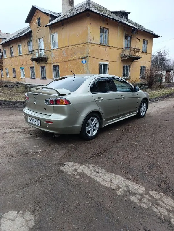 Продам лансер 2009 г. В
2.0 ( Механика) 150 л. С.
Пробег 223 тысячи
Машина покупалась в донецке в автосалоне в 2009 году, до прошлого года была в одной семье, я второй собственник.
Состояние хорошее.
Климат.
Подогрев сидений.
Корректор и обогрев зеркал.
Датчик света и дождя.
4 Стеклоподъёмника.
Мульти руль.
Макеевка.
Цена 740 тысяч
+79493472594
📞 Звоните: +7(949)3472594 - фотография - 7