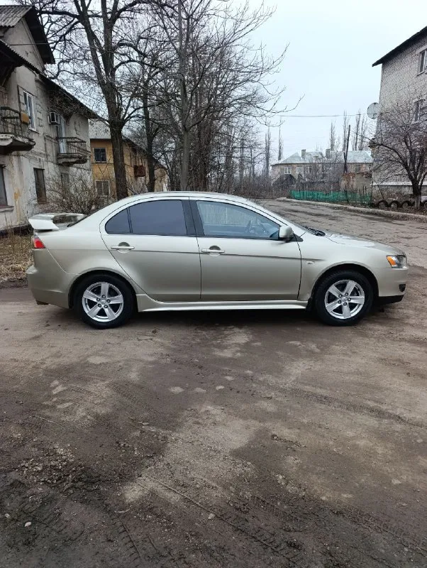 Продам лансер 2009 г. В
2.0 ( Механика) 150 л. С.
Пробег 223 тысячи
Машина покупалась в донецке в автосалоне в 2009 году, до прошлого года была в одной семье, я второй собственник.
Состояние хорошее.
Климат.
Подогрев сидений.
Корректор и обогрев зеркал.
Датчик света и дождя.
4 Стеклоподъёмника.
Мульти руль.
Макеевка.
Цена 740 тысяч
+79493472594
📞 Звоните: +7(949)3472594 - фотография - 8