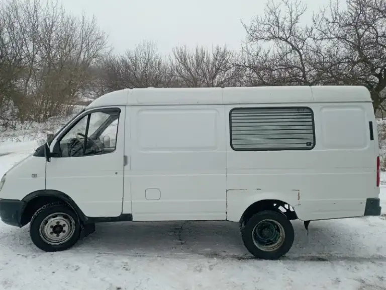 Продам газель 2004г. В нормальном состоянии, но есть куда приложить руки. Обслужена, готова к работе. Пробег 370 тыс, мотор родной, все номера вин и двигателя совпадают. Продаю по причине того, что нужен автомобиль большего размера. Город кировское( днр). Цена 330 т. Р. Небольшой торг. +79494362957
📞 Звоните: +7(949)4362957 - фотография - 4
