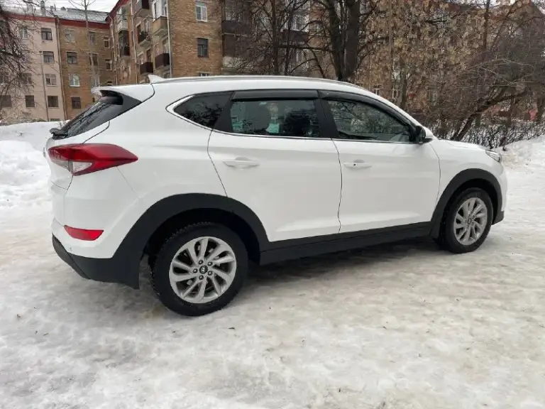 Hyundai tucson 2018г.
Цена 1.950.000 торг
2.0I 150л. С. Привод fwd
Акпп автомат (aisin 6ст)
Пробег 92 тыс
Один хозяин
Автомобиль куплен у официального дилера
Хорошая комплектация
✅Полноцветный дисплей
✅Салон кожа
✅Круиз контроль
✅Apple carplay
✅Светодиодные фары
✅Рейлинги на крыше
✅Обогрев сидений
✅2Х зонный климат
✅Датчики дождя и света
✅Колеса r17
✅Электропривод зеркал
✅Парктроники, камера заднего вида
✅Мультируль
✅Hands free, bluetooth
✅ 2 Ключа
✅Колёса зима и лето🎁
Осмотр донецк
Тел: +79498239926
Телеграмм +79161999908 - фотография - 4