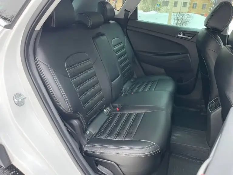 Hyundai tucson 2018г.
Цена 1.950.000 торг
2.0I 150л. С. Привод fwd
Акпп автомат (aisin 6ст)
Пробег 92 тыс
Один хозяин
Автомобиль куплен у официального дилера
Хорошая комплектация
✅Полноцветный дисплей
✅Салон кожа
✅Круиз контроль
✅Apple carplay
✅Светодиодные фары
✅Рейлинги на крыше
✅Обогрев сидений
✅2Х зонный климат
✅Датчики дождя и света
✅Колеса r17
✅Электропривод зеркал
✅Парктроники, камера заднего вида
✅Мультируль
✅Hands free, bluetooth
✅ 2 Ключа
✅Колёса зима и лето🎁
Осмотр донецк
Тел: +79498239926
Телеграмм +79161999908 - фотография - 9