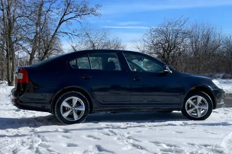 Skoda octavia 2010 рестайлинг
1.6 Aisin
🔥820 Тыс. Руб, торг
Родной пробег 165 тыс. Км
102 Л. С.
Abs, asr, esp, airbags, кондиционер, электропривод и подогрев зеркал, эсп, регулировка руля по высоте и вылету, аудиосистема, цз, зимняя шипованая резина.
Машина в отличном состоянии, обслужена, все исправно. Коробка не пинается. Никаких влодений не требует. Кузов без следов коррозии.
За машину не стыдно.
👌Техосмотр пройден, диагностическая карта на руках
Дебальцево
+7949-304-82-06
📲 Tg: vv
📞 Звоните: +7(949)3048206 - фотография - 2