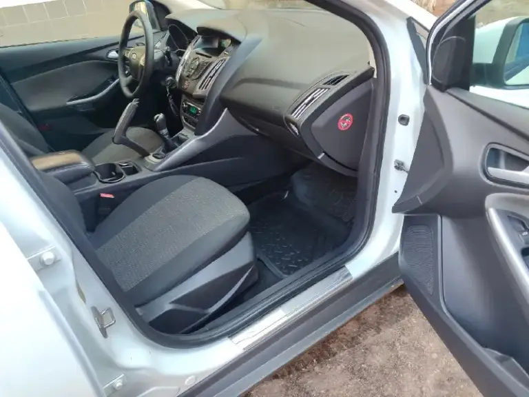 Продам ford focus 3 2013г. 1.6 бензин(125 л. С) мкпп. Пробег 140000 км.
Машина в хорошем состоянии, делать ничего не нужно!
Двухзонный климат контроль
Датчик света
Датчик дождя
Сигнализация с автозапуском
Парктроник
Бортовой компьютер
Цена 720000 торг.
+79494059270 Донецк кировский район
📞 🇷🇺 Звоните: +79494059270 - фотография - 8