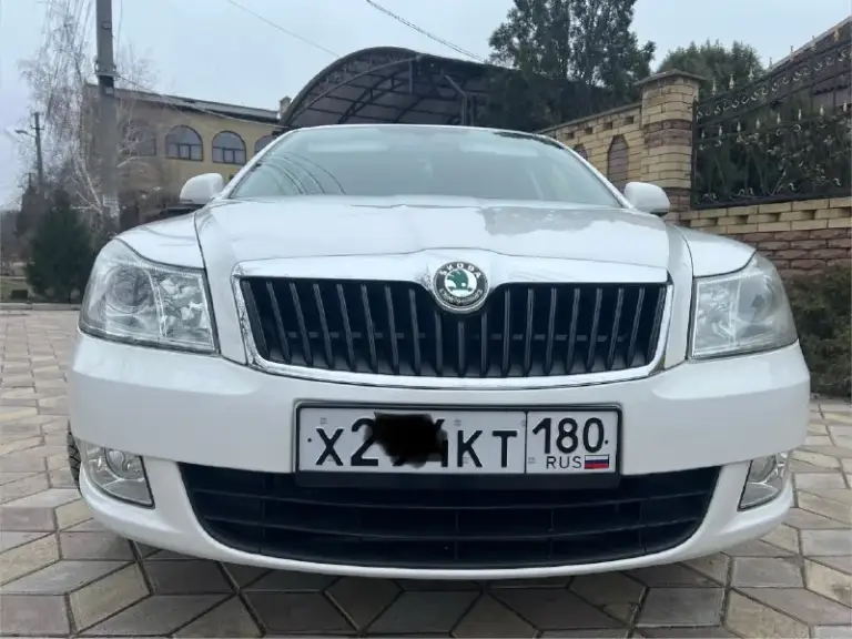 Skoda octavia 2012 года выпуска двигатель 1.6 mpi самый обычный коробка механика пробег 90000 км родного не смотаного без единого окраса любые проверки состояние нового автомобиля два ключа сигнализация с обратной с автозапуском и обратной связью зимняя резина все т. О проходила по регламенту цена 1 мл 180тысяч +7 (949) 520 5972
.
📞 Звоните: +7(949)5205972 - фотография - 3