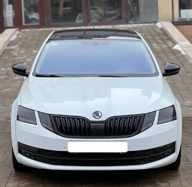 В продаже skoda octavia black edition a7 рестайлинг (2018года)

- Вложили более 500 тысяч рублей на доработку автомобиля
- Родного трассового пробега 140 тысяч километров
- 1.8 T (gen 3)
- Коробка автомат
- Максимальная комплектация
- Автомобиль покупался у официального дилера а ростове
- Автомобиль в идеальном состоянии
- Стёкла оригинал
- Заводской black edition
- Автомобиль в заводском окрасе
- Премиальная музыка canton
Комплектaция blaсk еditiоn - черная крыша, черные боковые зеркала, легкосплавные диски тrius r17 черные, черный спойлер крышки багажника, черная рамка решетки
Из доработок

Комплектация style +допы
-Установлена турбина is20, интеркулер
-Прошита в etuners мотор + коробка
-Пружины -30 eibach e10-79-010-02-22
-Установлен диффузор от kazan67/сделан выхлоп в глушитель46
-Заменены диски с колодками ( усиленые перфорированные тормозные диски)

Цена 1.890.000 торг на месте
Рассматриваю обмен в обе стороны

Город донецк
Номер телефона +7 949 382 2120( есть
Telegram)
Писать лс - фотография - 1
