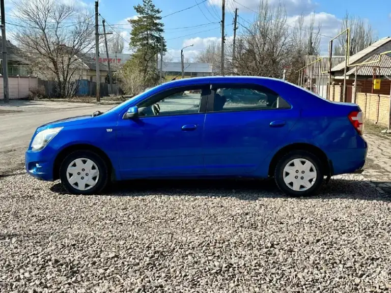 Продам chevrolet cobalt ( chevrolet кобальт ) 2013г в комплектации «lt». Родной пробег 260.000 машина вся в оригинале - в родном окрасе ! Ничего не снималось и не крутилось. Автомобиль в отличном состоянии. Двигатель работает ровно, не дымит, не троит, масло не ест. Коробка работает отлично, сцепление менялось год назад ! Ходовая не стучит и не гремит! По авто не каких посторонних звуков !!! Кондиционер морозит. Установлен автозапуск. По кузову без рыжиков. Дно, пороги, стаканы отлично. Машина оцинкованная с завода ! Салон чистый и аккуратный оформление в мрэо машина без вложений цена 560.000 торг у капота +79497835944
📞 Звоните: +7(949)7835944 - фотография - 3