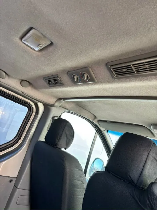 Продаю renault trafic 2013 г. В. — отличный пассажирский микроавтобус официально куплен новым у дилера renault на куйбышева в донецке. С момента покупки находится в одних руках — я первый и единственный владелец. • пассажирская версия • длинная база • съёмные задний ряд сидений • двигатель 2.0 (дизель) • по технике вопросов нет — всё работает, обслуживался своевременно • не использовался в коммерческих целях цена: 1 800 000 руб. Торг уместен при осмотре. Номер для связи +7 949 325 0494, г. Харцызск
📞 Звоните: +7(949)3250494 - фотография - 9