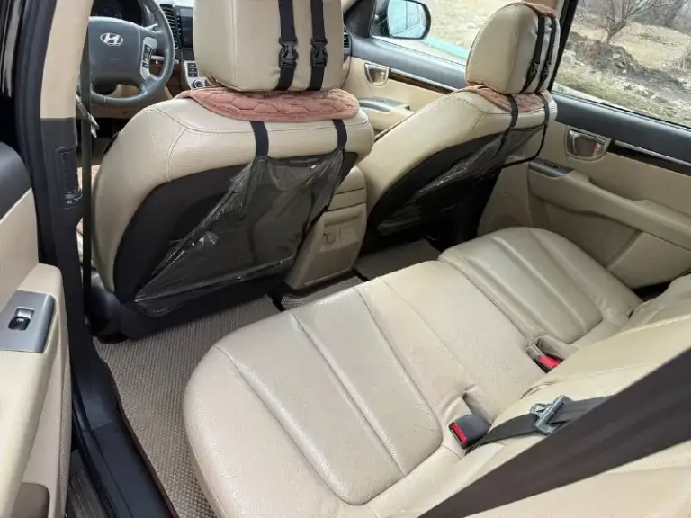 Продам hyundai santa fe
2.4 Бензин
Год выпуска 2011
Состояние идеальное.
Без вмятин царапин
И рыжиков
Сервисные книги.
Кнопка star - stop
Без ключевой доступ
Вложений не требует!
Любое оформление!
Салон не затертый не порваный
Резина хорошая
Авто полностью обслужена до мелочей
Работает ровно.
Коробка переключает идеально
Климат контроль работает
Все жидкости заменены!
Стекла все родные
Каждая кнопка работает)
Цена 1.285₽
+7-949-794-46-27
Остольные вопросы по телефону
Звоните в любое время.
📲 Tg: евгений
📞 Звоните: +7(949)7944627 - фотография - 8