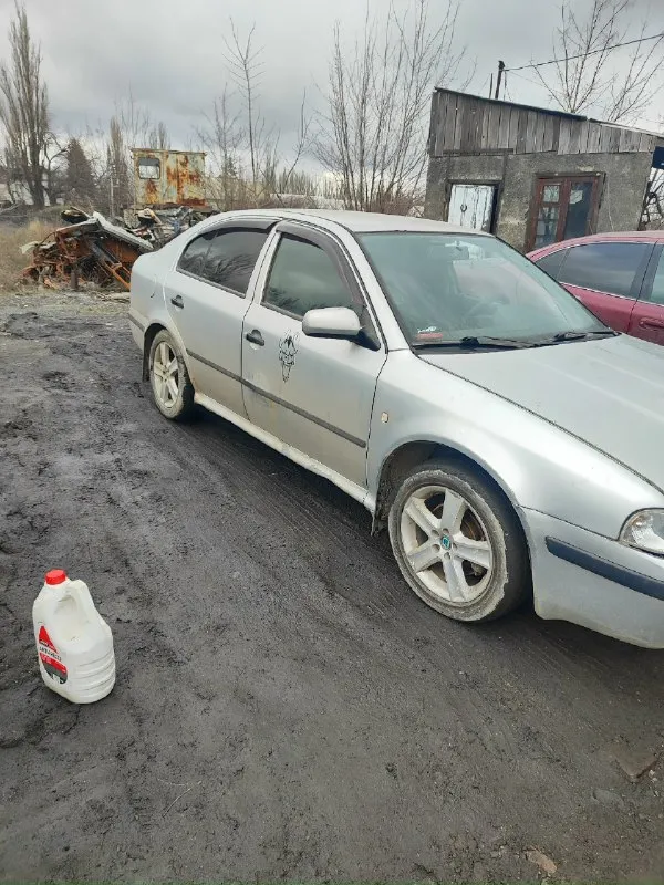 Продам skoda octavia tour год выпуска 2001 мотор 1.9 состояние машины на фото, требует вложений, вопросы по телефону. С документами полный порядок. Цена :280 000р г шахтёрск +79495121523
📞 Звоните: +7(949)5121523 - фотография - 2