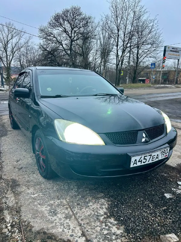 Mitsubishi lancer 1.6 at, 2007
199 999 Км
Цена, ₽: 600000
Пробег, км: 199 999
Поколение: ix рестайлинг (2005—2010)
Тип двигателя: бензин
Привод: передний
Мощность, л. С. : 98
Модификация: 1.6 at (98 л. С. )
Цвет: чёрный
Состояние: не битый
Птс: оригинал
Владельцев по птс: 1
Обмен: не интересует
Кондиционер
Обогрев: передних сидений, зеркал
Автомобиль в хорошем состоянии, простой в ремонте, неприхотливый и надёжный при эксплуатации. Двигатель работает отлично. Дно/пороги/ стаканы/ низа дверей в заводском состоянии. Без единой гнили и сварки. По тех части вложений не требует абсолютно, ничего не стучит и не гремит. Кондиционер обслужен прошлым летом, перезаправили фрион, дует очень хорошо. Ошибок по авто нету. По салону: дверные карты не затертые, ручки целые все, потолок не провис, сидения целые. Авто уже переобута на зимнюю резину. Авто в достойном состоянии, очень трудно найти технически обслуженную машину. Авто в ближайшее время вложений не потребует,
📲 Tg: @alina_malina_bd
📞 Звоните: +7(978)1244436 - фотография - 2