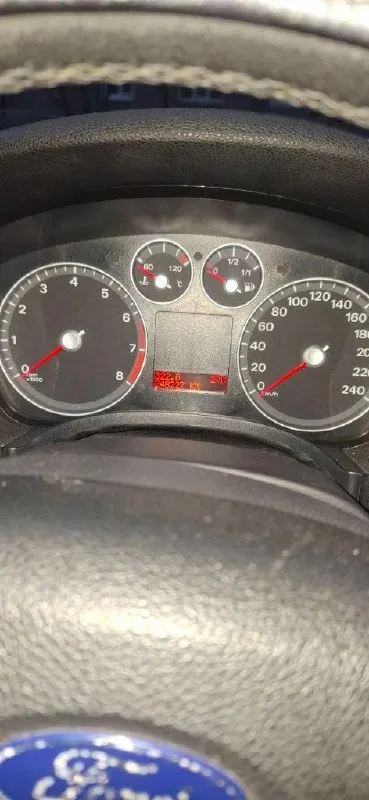Продается ford focus универсал 2007 года! • объем двигателя: 1.6 • коробка передач: механика • кондиционер • подогрев сидений • цвет: светло-серо-голубой • состояние: хорошее, сел-поехал цена: 450 000 рублей звоните или пишите по номеру +7 949 509 4428 или в директ для получения дополнительной информации и организации просмотра!
📞 Звоните: +7(949)5094428 - фотография - 2
