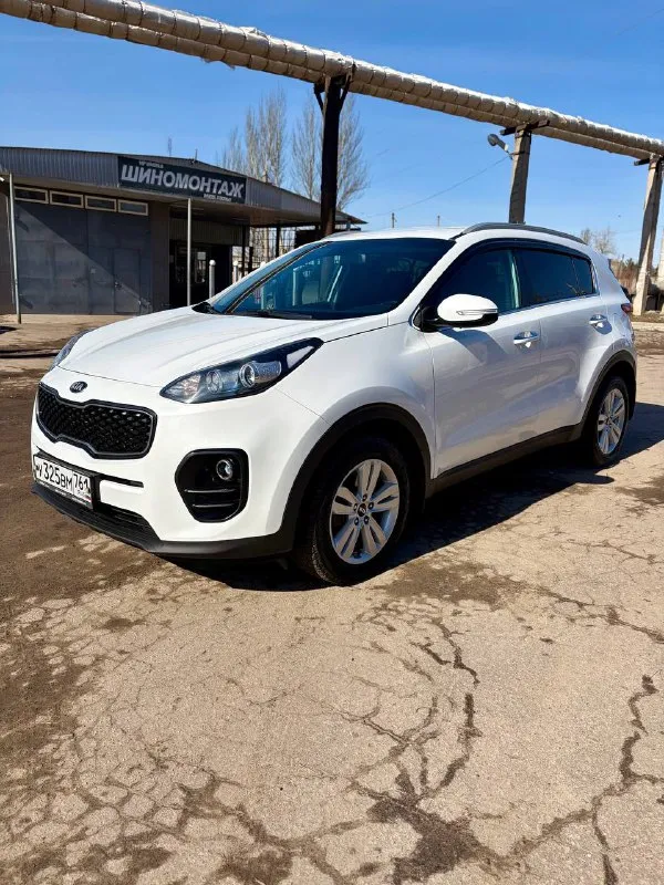 Kia sportage
2016
2.0 Классический автомат
150 Тысяч оригинального пробега, подтвержден автотекой, историей обслуживания, блоками!
Весь в заводском окрасе! Ничего не крутилось, не менялось! Без дтп! Все остекление и фонари заводские! Нет изъянов по кузову вообще!!! Цвет белый перламутр!
Зеленая автотека! История обслуживания есть!
Два хозяина!
Два комплекта резины!
Два ключа, сигнализация старлайн с автозапуском!
Технически без нареканий! Любые проверки!
Эндоскоп ✅, катализатор удален на 70 тыс!
Салон так же, как новый!
Складывание зеркал, подогрев всех сидений, шикарный лед-свет, круиз, парктронники, bluetooth!
Горловка-енакиево
1.800.000 Торг! 🔥🔥🔥
+79498387979
📲 Tg: @lilueva25
📞 +7(949)8387979
📲 Tg: @da83robot
📞 Звоните: +7(949)8387979 - фотография - 2