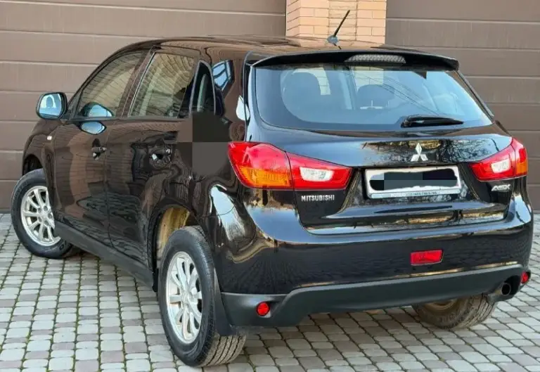Продам mitsubishi asx рестайлинг, 2014 года выпуска, объем двигателя 1.6 117 л. С, кпп механика (самая надёжная связка в линейке), родной пробег 155.000 км родной!, 1 хозяин, без дтп, в родном окрасе!, состояние автомобиля не выразить на фото, без каких-либо нюансов!, идеальное состояние. Автотека ✅

Комплектация: подогрев сидений, 4 стеклоподъёмника, кондиционер, подогрев стёкол, abs esp, мультимедиа с хорошим звуком, aux, бортовой компьютер, складывание зеркал, и многое другое для комфортного вождения.

Авто обслуживался всегда по регламенту, на данный момент полностью обслужен, не требует вложений от слова совсем!, 2 комплекта колес.

Очень надёжный японский красовер, комфортабельный и вместительный.

По документам любой вид оформления.

Цена 1.150.000р

Номер телефона
+7949-564-47-36
+7949693-58-50
📞 🇷🇺 Звоните: +79495644736 - фотография - 3