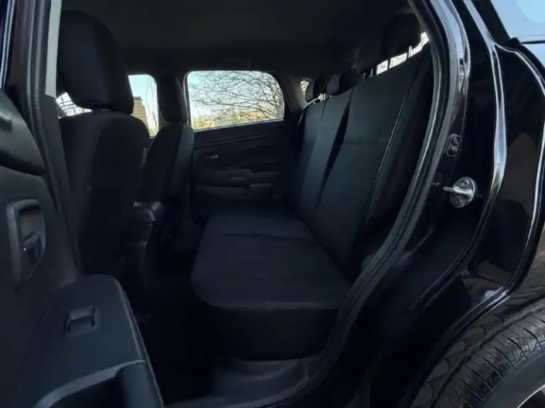 Продам mitsubishi asx рестайлинг, 2014 года выпуска, объем двигателя 1.6 117 л. С, кпп механика (самая надёжная связка в линейке), родной пробег 155.000 км родной!, 1 хозяин, без дтп, в родном окрасе!, состояние автомобиля не выразить на фото, без каких-либо нюансов!, идеальное состояние. Автотека ✅

Комплектация: подогрев сидений, 4 стеклоподъёмника, кондиционер, подогрев стёкол, abs esp, мультимедиа с хорошим звуком, aux, бортовой компьютер, складывание зеркал, и многое другое для комфортного вождения.

Авто обслуживался всегда по регламенту, на данный момент полностью обслужен, не требует вложений от слова совсем!, 2 комплекта колес.

Очень надёжный японский красовер, комфортабельный и вместительный.

По документам любой вид оформления.

Цена 1.150.000р

Номер телефона
+7949-564-47-36
+7949693-58-50
📞 🇷🇺 Звоните: +79495644736 - фотография - 9