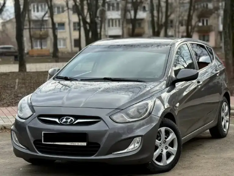 Hyundai solaris 2012
Объем двигателя 1.6
Коробка передач механическая
Вид топлива бензин
Эл-стеклоподъемники
Кондиционер
Датчик света
Датчик дождя
Противотуманные фары
Парктроник
Подушки безопасности
Abs
Мульти руль
Штатная акустика
Борт компьютер
Подогрев лобового стекла
Сигнализация
2 Комплекта ключей
Цена 765.000р торг
Автомобиль в хорошем состоянии, кузов целый без рыжиков, ржавчин. Мотор работает отлично без посторонних звуков, по коробке также без нареканий, ходовая обслужена, салон не прокурен, пластик не зацарапан, по электрике все работает, с документами полный порядок, любой вид переоформления.
Готов на любые проверки с вашей стороны…
+79495245474 - фотография - 3