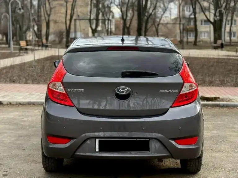 Hyundai solaris 2012
Объем двигателя 1.6
Коробка передач механическая
Вид топлива бензин
Эл-стеклоподъемники
Кондиционер
Датчик света
Датчик дождя
Противотуманные фары
Парктроник
Подушки безопасности
Abs
Мульти руль
Штатная акустика
Борт компьютер
Подогрев лобового стекла
Сигнализация
2 Комплекта ключей
Цена 765.000р торг
Автомобиль в хорошем состоянии, кузов целый без рыжиков, ржавчин. Мотор работает отлично без посторонних звуков, по коробке также без нареканий, ходовая обслужена, салон не прокурен, пластик не зацарапан, по электрике все работает, с документами полный порядок, любой вид переоформления.
Готов на любые проверки с вашей стороны…
+79495245474 - фотография - 5