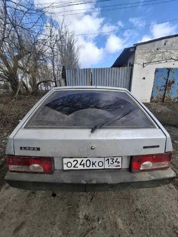 Продам срочно ваз 2109 инжектор 2003 года выпуска. Автомобиль в хорошем состоянии. Двигатель работает без нареканий, не троит, не дымит. Кпп работает хорошо. Стаканы ланжероны целые. Автомобиль находится в г. Горловка. Цена 135 тыс. + торг. Тел. +79494221202
📲 Tg: @samirmamedovvv
📞 Звоните: +7(949)4221202 - фотография - 3