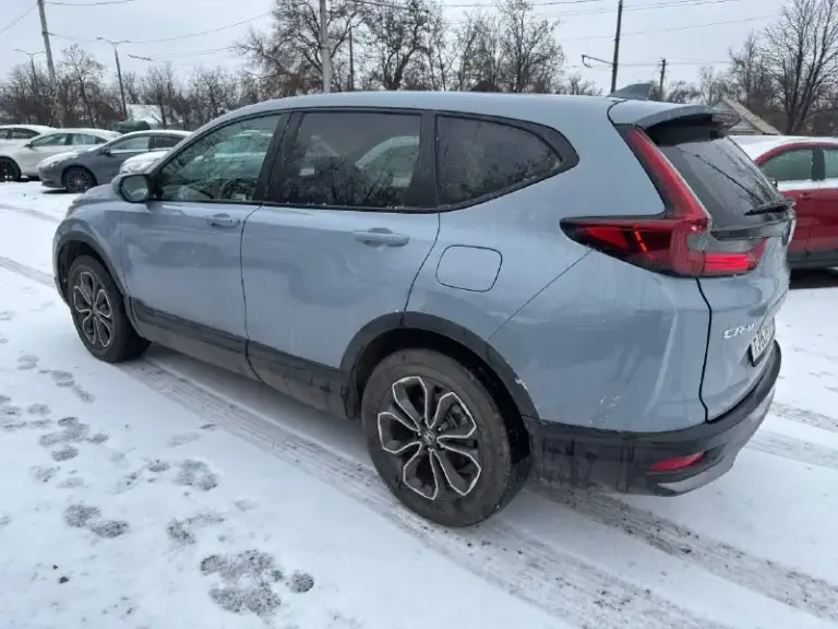 Honda cr-v 2021
Тип кпп: автоматическая
Объем двигателя: 1.5 бензин
Пробег: 32 000 км
Цена: 💥3 570 000 рубли 💥
Дополнительная информация:
Полный привод
Бесключевой доступ
Полный электро пакет
Датчики слепых зон
Удержание в полосе
Двух-зонный климат контроль
Люк
Подогревы сидений
Электропривод сидений
Память водительского
Мультируль
Кожаный салон
Электро ручник
Технически в отличном состоянии
📞 🇷🇺 +7 949 509 3428
+7 949 839 2499 - фотография - 3