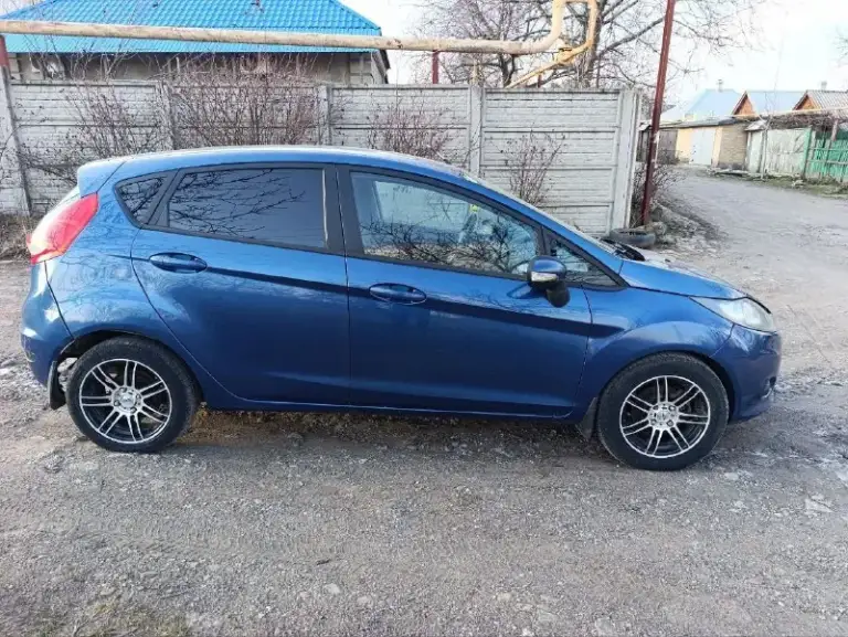 👉Продам форд фиесту
В отличном состоянии как внешне так и по технике
- Механика, шустрая и экономная;
- Кондиционер рабочий;
- Салон чистый;
Цена 650 тыс. ₽, (за наличку торг)
Рассмотрю вариант обмена с доплатой и без в приоритете паркетник
+79495119797 - фотография - 2