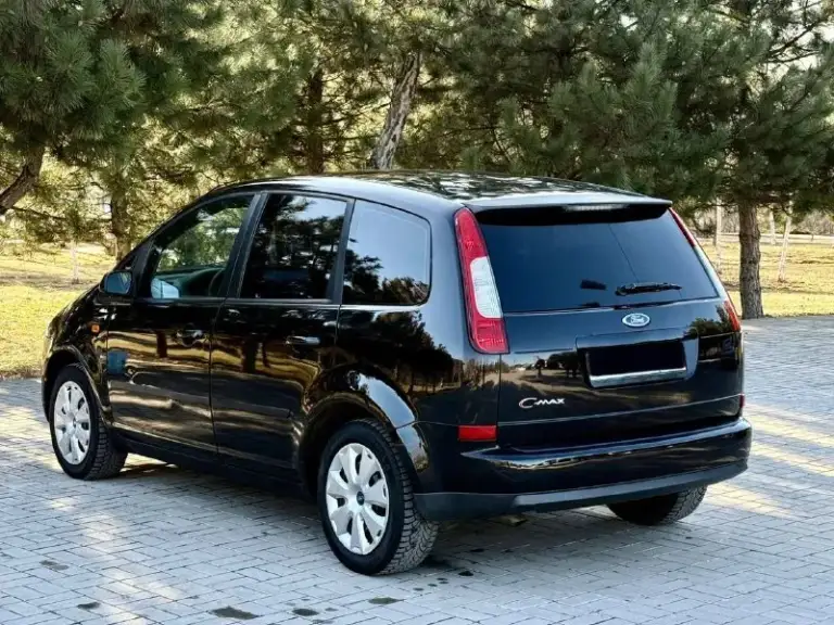 Марка: ford c-max
Год выпуска: 2005
Пробег: 247.000
Обьем мотора: 1.8
Коробка: механическая 5-ступка
Описание: приветствую ваше внимание, в продаже отличной обслуженный автомобиль, техническая часть в отличном состоянии мотор шепчет коробка отлично все скорости на месте, приятный салон, приятная штатная музыка, вложений не требует, электрика вся работает так же как и каждая кнопочка в машине. Есть сервисные книжки.
Комплектация: 2-х зонный климат контроль, эур, передние подогрев сидений, мульти руль, передние стекла подъемники, обогрев переднего и заднего стекла, туманные фары, abs, airbag, esp, сигнализация центральный замок, два ключа, задние столики.
Цена: 455.000 торг у капота.
Осмотр: донецк/макеевка
Связь: +79494046797 +79494789421 - фотография - 4