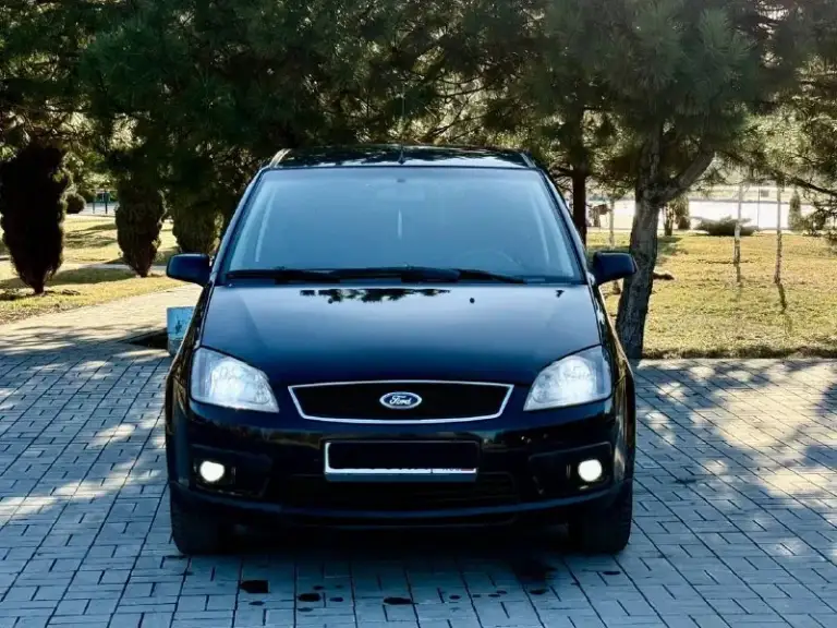 Марка: ford c-max
Год выпуска: 2005
Пробег: 247.000
Обьем мотора: 1.8
Коробка: механическая 5-ступка
Описание: приветствую ваше внимание, в продаже отличной обслуженный автомобиль, техническая часть в отличном состоянии мотор шепчет коробка отлично все скорости на месте, приятный салон, приятная штатная музыка, вложений не требует, электрика вся работает так же как и каждая кнопочка в машине. Есть сервисные книжки.
Комплектация: 2-х зонный климат контроль, эур, передние подогрев сидений, мульти руль, передние стекла подъемники, обогрев переднего и заднего стекла, туманные фары, abs, airbag, esp, сигнализация центральный замок, два ключа, задние столики.
Цена: 455.000 торг у капота.
Осмотр: донецк/макеевка
Связь: +79494046797 +79494789421 - фотография - 5