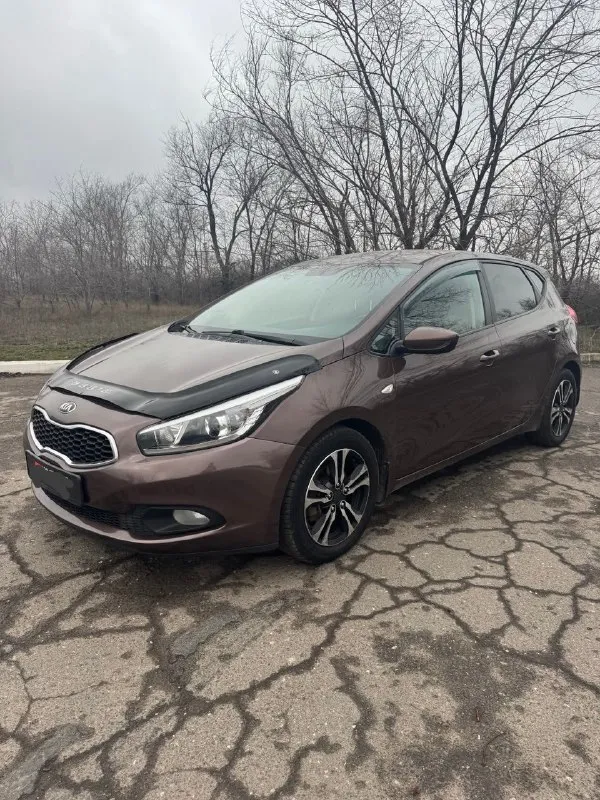🏎 Kia ceed
📆 Год выпуска: 2013
⚙️ : 1.4 Бензин
🕹 Тип кпп: 6-ст механика
🛞 Родной пробег: 130 000 км
Состояние нового автомобиля!
🖌 Описание:
✅ , Коробка в отличном состоянии
✅ Цвет - темный шоколад
✅ Тех. Часть 🔥
✅Кузов в родном окрасе!!!
Зелёная автотека!
📑 По птс я 2-ой хозяин! 2 ключа!
2 Комплекта резины!
☝️Комплектация: кондиционер, подогрев руля, подогрев сидений, электрозеркала, стеклоподъемники!
Автомобиль по технической части полностью исправен, все работает в штатном режиме ! Полностью обслужен! Сел и поехал! Очень шустрый и экономичный любые проверки! Алчевск!
💰Цена - 890тыс
📲+7 (959)268-33-88
📞 Звоните: +7(959)2683388 - фотография - 1