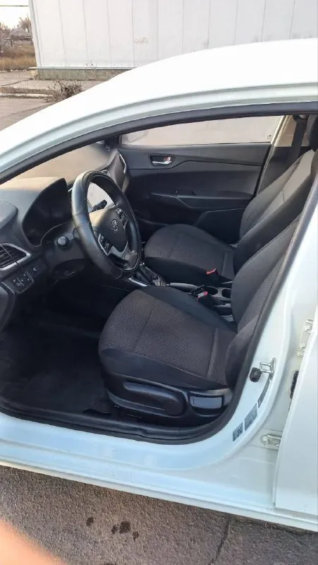 Hyundai solaris 2, 2017
Обьем: 1.4
Пробег: 170 000 км
Цвет: белый

• Механика (6-ст)
• Кондиционер
• Газ/бензин
• Мультируль
• Стеклоподъёмники
• Два комплекта резины, лето и всесезонка ( отличное состояние).

Состояние машины хорошее, обслужена и вложений не требует. В такси не была.
Цена: 920 тыс

+7949 357 92 61 - фотография - 7