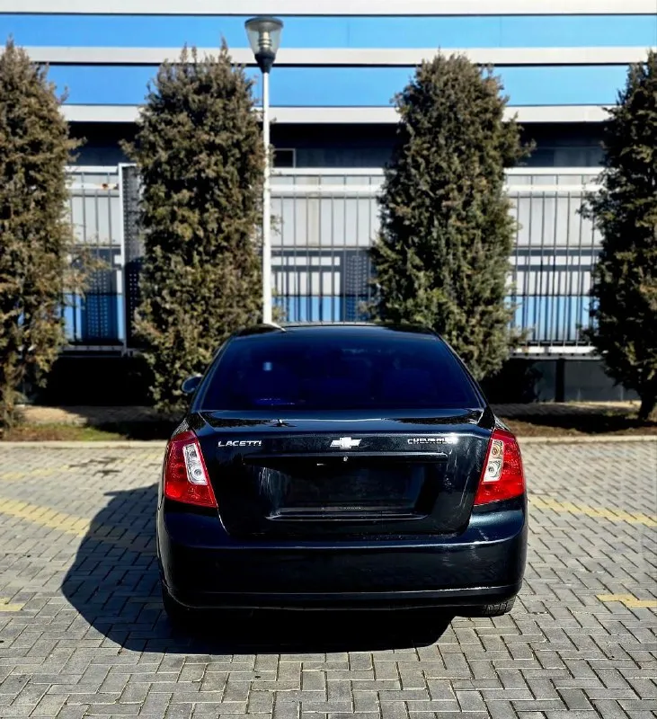 Продам. Красивый, надежный, вместительный chevrolet lacetti.
Год выпуска 2008
Пробег 217000 км.
Любые проверки с вашей стороны приветствуются
Мкпп 5-ступенчатая
Мотор 1.6 механика.
Г. Донецк.
Тел. +79495362484
+79494491943. Если не дозвонились, на этом номере есть telegram.
Авто в хорошем.
Состояние как внешнее, так и техническое без гнили, коррозии и ржавчины. Остекление заводское, в дтп не участвовала, все швы и герметики заводские.
Техническое состояние без нареканий. Подвеска отрабатывает мягко и комфортно
Мотор работает как швейцарские часы.
Салон целый чистый и опрятный комплектация:
Полный электропакет.
Кондиционер
(Холодит как сумасшедший), abs, srs airbag гидроусилитель руля
Электроподъемники стёкол электрозеркала с подогревом
Противотуманки корректор фар центральный замок сигнализацыя sheriff
Г. Донецк
Цена торг - фотография - 5