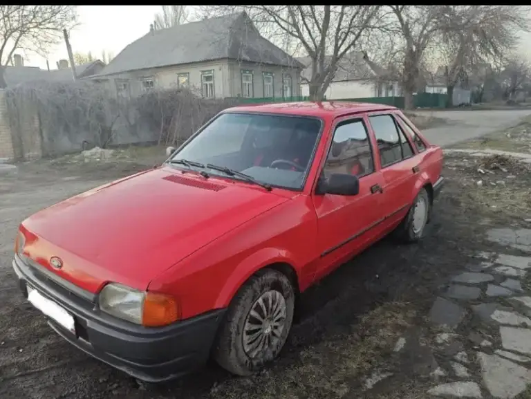 Продам ford escort 1986г. Несмотря на возраст, авто в хорошем состоянии: днище целое, новый аккумулятор, новый стартер, два комплекта резины на дисках, газ/бензин. Цена 150000 руб. Разумный торг у капота. Г. Амвросиевка, +79493774068
📞 Звоните: +7(949)3774068 - фотография - 1