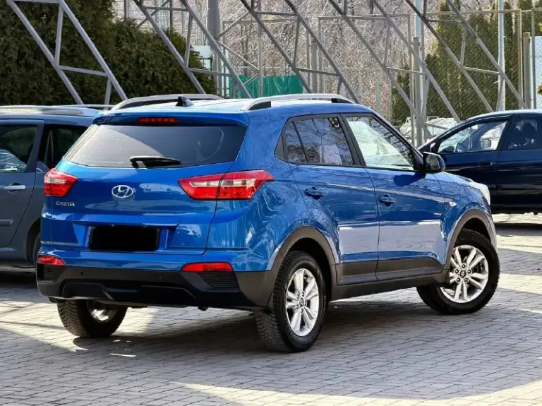 Hyundai creta
Год выпуска - 2016
Кпп - автоматическая
Цена - 1.495.000₽
Тел. +79493902663
Либо - +7 (949) 679-98-14
Продам автомобиль в идеальном состоянии, 1 хозяин из автосалона. Не битая и не крашеная ( любые проверки ) простой и экономичный бензиновый двигатель 1.6 в паре с шести ступенчатой автоматической коробкой передач, работают безупречно. По ходовой части на 5+ не требует ни каких вложений. Хорошая комплектация: климат-контроль; парктроник; 4эл. Стеклоподъемника; подогревы всех сидений; помощь при подъеме и спуске; эл. Зеркала; установлена android мультимедиа со всеми современными плюшками и не плохой акустикой; мультируль; антизанос; антибукс; круиз-контроль; камера заднего вида; штатные диски; релинги; biled оптика ( светит шикарно ) чистый и ухоженный не прокуренный салон. Сигнализация с автозапуском. Запаска не разу не ставилась. Родной пробег 175.000км но состояние авто не побоюсь этого слова - как новое. 2 комплекта резины ( зима
📲 Tg: @vladimir_23_23_23
📞 Звоните: +7(949)3902663 - фотография - 4
