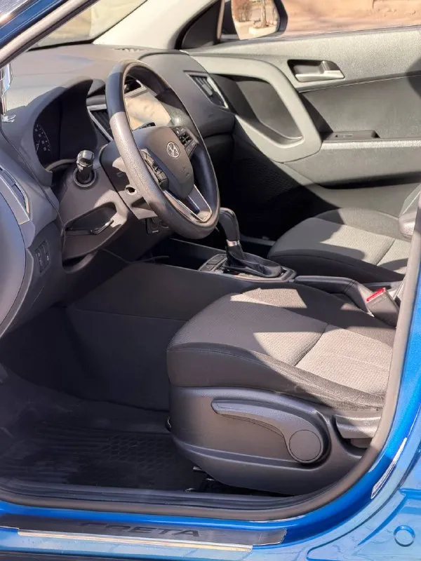 Hyundai creta
Год выпуска - 2016
Кпп - автоматическая
Цена - 1.495.000₽
Тел. +79493902663
Либо - +7 (949) 679-98-14
Продам автомобиль в идеальном состоянии, 1 хозяин из автосалона. Не битая и не крашеная ( любые проверки ) простой и экономичный бензиновый двигатель 1.6 в паре с шести ступенчатой автоматической коробкой передач, работают безупречно. По ходовой части на 5+ не требует ни каких вложений. Хорошая комплектация: климат-контроль; парктроник; 4эл. Стеклоподъемника; подогревы всех сидений; помощь при подъеме и спуске; эл. Зеркала; установлена android мультимедиа со всеми современными плюшками и не плохой акустикой; мультируль; антизанос; антибукс; круиз-контроль; камера заднего вида; штатные диски; релинги; biled оптика ( светит шикарно ) чистый и ухоженный не прокуренный салон. Сигнализация с автозапуском. Запаска не разу не ставилась. Родной пробег 175.000км но состояние авто не побоюсь этого слова - как новое. 2 комплекта резины ( зима
📲 Tg: @vladimir_23_23_23
📞 Звоните: +7(949)3902663 - фотография - 5