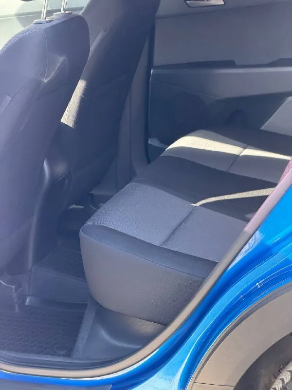 Hyundai creta
Год выпуска - 2016
Кпп - автоматическая
Цена - 1.495.000₽
Тел. +79493902663
Либо - +7 (949) 679-98-14
Продам автомобиль в идеальном состоянии, 1 хозяин из автосалона. Не битая и не крашеная ( любые проверки ) простой и экономичный бензиновый двигатель 1.6 в паре с шести ступенчатой автоматической коробкой передач, работают безупречно. По ходовой части на 5+ не требует ни каких вложений. Хорошая комплектация: климат-контроль; парктроник; 4эл. Стеклоподъемника; подогревы всех сидений; помощь при подъеме и спуске; эл. Зеркала; установлена android мультимедиа со всеми современными плюшками и не плохой акустикой; мультируль; антизанос; антибукс; круиз-контроль; камера заднего вида; штатные диски; релинги; biled оптика ( светит шикарно ) чистый и ухоженный не прокуренный салон. Сигнализация с автозапуском. Запаска не разу не ставилась. Родной пробег 175.000км но состояние авто не побоюсь этого слова - как новое. 2 комплекта резины ( зима
📲 Tg: @vladimir_23_23_23
📞 Звоните: +7(949)3902663 - фотография - 6