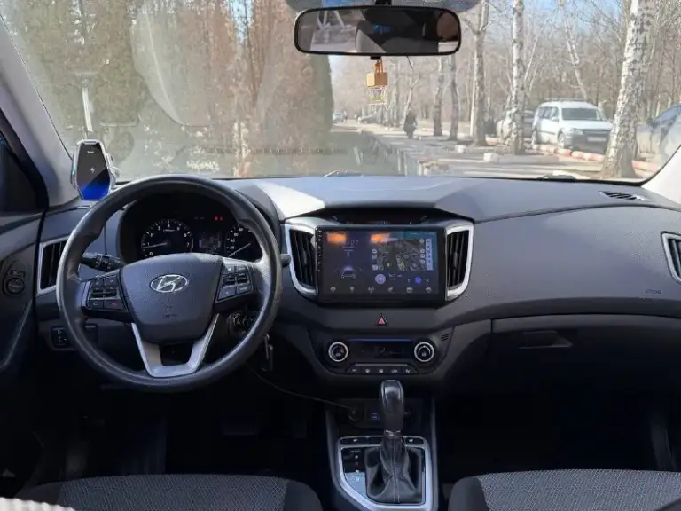Hyundai creta
Год выпуска - 2016
Кпп - автоматическая
Цена - 1.495.000₽
Тел. +79493902663
Либо - +7 (949) 679-98-14
Продам автомобиль в идеальном состоянии, 1 хозяин из автосалона. Не битая и не крашеная ( любые проверки ) простой и экономичный бензиновый двигатель 1.6 в паре с шести ступенчатой автоматической коробкой передач, работают безупречно. По ходовой части на 5+ не требует ни каких вложений. Хорошая комплектация: климат-контроль; парктроник; 4эл. Стеклоподъемника; подогревы всех сидений; помощь при подъеме и спуске; эл. Зеркала; установлена android мультимедиа со всеми современными плюшками и не плохой акустикой; мультируль; антизанос; антибукс; круиз-контроль; камера заднего вида; штатные диски; релинги; biled оптика ( светит шикарно ) чистый и ухоженный не прокуренный салон. Сигнализация с автозапуском. Запаска не разу не ставилась. Родной пробег 175.000км но состояние авто не побоюсь этого слова - как новое. 2 комплекта резины ( зима
📲 Tg: @vladimir_23_23_23
📞 Звоните: +7(949)3902663 - фотография - 7