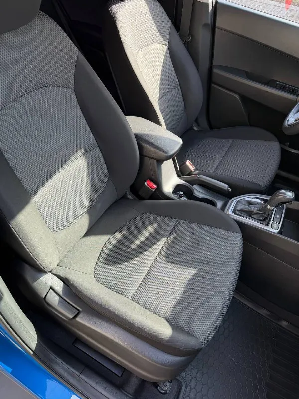 Hyundai creta
Год выпуска - 2016
Кпп - автоматическая
Цена - 1.495.000₽
Тел. +79493902663
Либо - +7 (949) 679-98-14
Продам автомобиль в идеальном состоянии, 1 хозяин из автосалона. Не битая и не крашеная ( любые проверки ) простой и экономичный бензиновый двигатель 1.6 в паре с шести ступенчатой автоматической коробкой передач, работают безупречно. По ходовой части на 5+ не требует ни каких вложений. Хорошая комплектация: климат-контроль; парктроник; 4эл. Стеклоподъемника; подогревы всех сидений; помощь при подъеме и спуске; эл. Зеркала; установлена android мультимедиа со всеми современными плюшками и не плохой акустикой; мультируль; антизанос; антибукс; круиз-контроль; камера заднего вида; штатные диски; релинги; biled оптика ( светит шикарно ) чистый и ухоженный не прокуренный салон. Сигнализация с автозапуском. Запаска не разу не ставилась. Родной пробег 175.000км но состояние авто не побоюсь этого слова - как новое. 2 комплекта резины ( зима
📲 Tg: @vladimir_23_23_23
📞 Звоните: +7(949)3902663 - фотография - 8