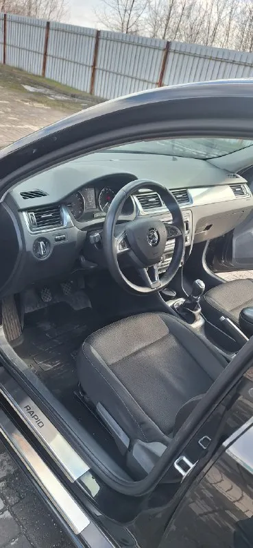 Продам skoda рапид 1.6 турбодизель,105 л. С. , декабрь 2013 г, один владелец, куплена в официальном салоне в донецке 2014г. Пробег родной 140000км. Автомобиль полностью обслужен, все то только на официальном сто. Цена 1150000р, +79493452335.осмотр по договоренности г. Донецк
📞 Звоните: +7(949)3452335 - фотография - 6