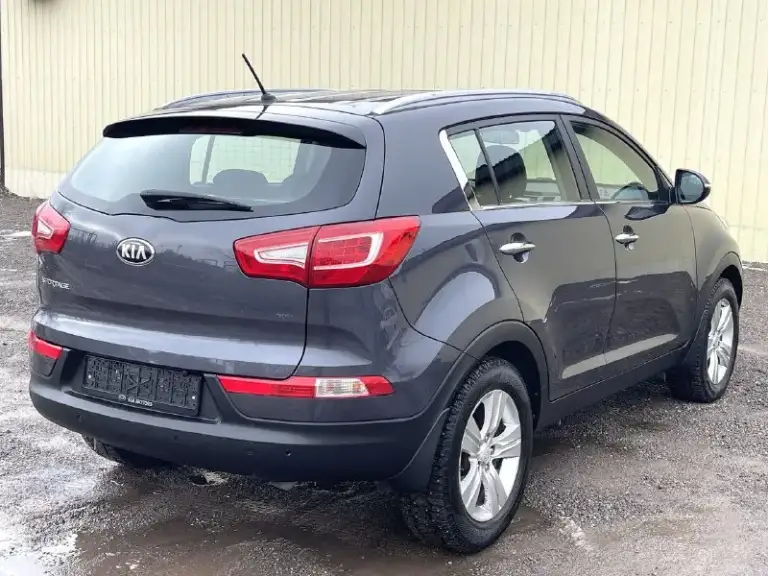 🔥 Kia sportage🔥
В шикарном состоянии!
✅Без дтп!
✅Одна крашенная деталь( передняя правая дверь!
✅Год выпуска 2013
✅ 2.0
✅Бензиновый (атмосферный)
✅Коробка автомат 6 ступка
✅Пробег 208 тыс. Км.
✅Автотека зелёная
✅Двигатель работает превосходно без постор. .. Ss="emoji" style="background-image:url('//telegram. Org/img/emoji/40/e29c85.png')">✅разъемы под aux usb
✅Разъем 12v
✅Монитор планшет
✅Камера заднего вида
✅Парктроник
✅Литые диски r17
✅Тех осмотр пройден, готов к регистрации в мрэо
✅ Торг на полный бак топлива
✅Донецк.
🔥Новая стоимость 1.295.000₽🔥
Тел. +7949-50-800-60
📞 Звоните: +7(949)5080060 - фотография - 4