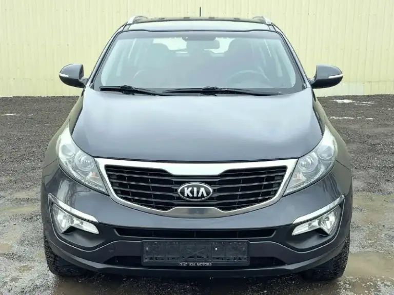 🔥 Kia sportage🔥
В шикарном состоянии!
✅Без дтп!
✅Одна крашенная деталь( передняя правая дверь!
✅Год выпуска 2013
✅ 2.0
✅Бензиновый (атмосферный)
✅Коробка автомат 6 ступка
✅Пробег 208 тыс. Км.
✅Автотека зелёная
✅Двигатель работает превосходно без постор. .. Ss="emoji" style="background-image:url('//telegram. Org/img/emoji/40/e29c85.png')">✅разъемы под aux usb
✅Разъем 12v
✅Монитор планшет
✅Камера заднего вида
✅Парктроник
✅Литые диски r17
✅Тех осмотр пройден, готов к регистрации в мрэо
✅ Торг на полный бак топлива
✅Донецк.
🔥Новая стоимость 1.295.000₽🔥
Тел. +7949-50-800-60
📞 Звоните: +7(949)5080060 - фотография - 5