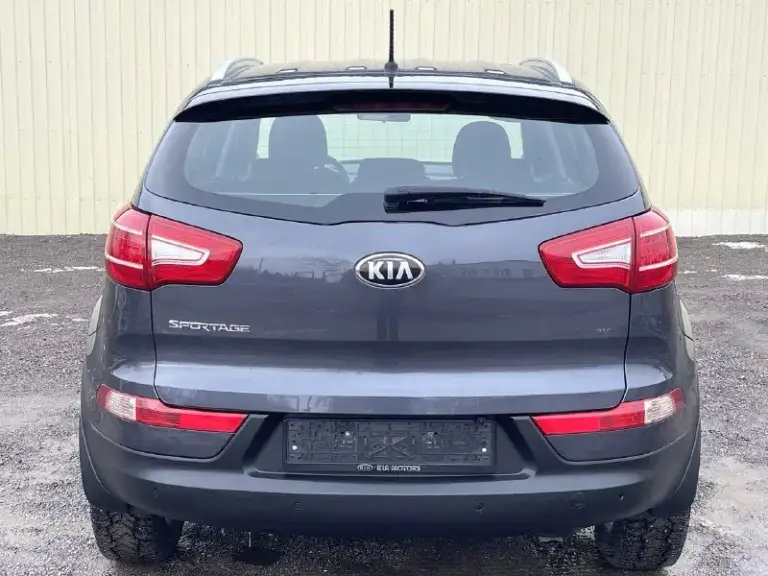 🔥 Kia sportage🔥
В шикарном состоянии!
✅Без дтп!
✅Одна крашенная деталь( передняя правая дверь!
✅Год выпуска 2013
✅ 2.0
✅Бензиновый (атмосферный)
✅Коробка автомат 6 ступка
✅Пробег 208 тыс. Км.
✅Автотека зелёная
✅Двигатель работает превосходно без постор. .. Ss="emoji" style="background-image:url('//telegram. Org/img/emoji/40/e29c85.png')">✅разъемы под aux usb
✅Разъем 12v
✅Монитор планшет
✅Камера заднего вида
✅Парктроник
✅Литые диски r17
✅Тех осмотр пройден, готов к регистрации в мрэо
✅ Торг на полный бак топлива
✅Донецк.
🔥Новая стоимость 1.295.000₽🔥
Тел. +7949-50-800-60
📞 Звоните: +7(949)5080060 - фотография - 6