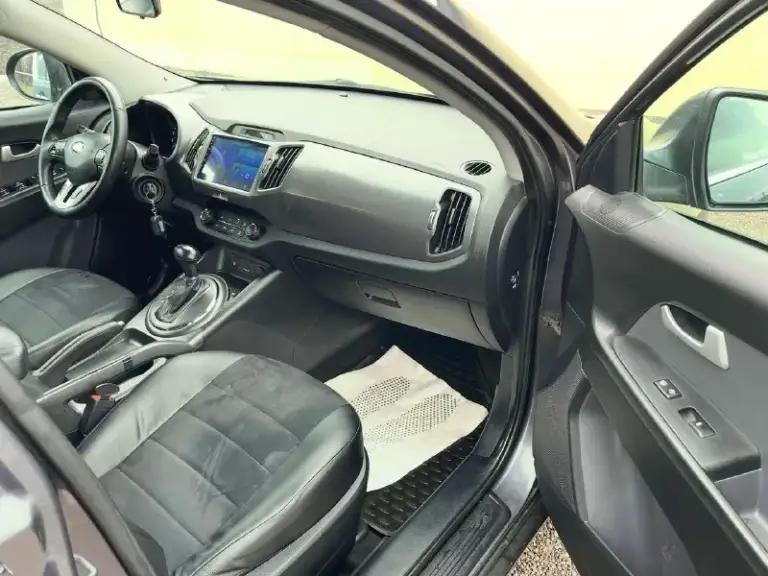 🔥 Kia sportage🔥
В шикарном состоянии!
✅Без дтп!
✅Одна крашенная деталь( передняя правая дверь!
✅Год выпуска 2013
✅ 2.0
✅Бензиновый (атмосферный)
✅Коробка автомат 6 ступка
✅Пробег 208 тыс. Км.
✅Автотека зелёная
✅Двигатель работает превосходно без постор. .. Ss="emoji" style="background-image:url('//telegram. Org/img/emoji/40/e29c85.png')">✅разъемы под aux usb
✅Разъем 12v
✅Монитор планшет
✅Камера заднего вида
✅Парктроник
✅Литые диски r17
✅Тех осмотр пройден, готов к регистрации в мрэо
✅ Торг на полный бак топлива
✅Донецк.
🔥Новая стоимость 1.295.000₽🔥
Тел. +7949-50-800-60
📞 Звоните: +7(949)5080060 - фотография - 9