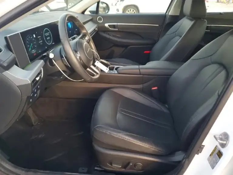 ✅ Hyundai sonata 𝐕𝐈𝐈𝐈 рестайлинг
- 2.0 Гибрид, 192 л. С.
- Акпп 8-ст.
- Передний привод
- Пробег: 29.500 км
- 04/2024
Идеальный вариант с родным окрасом, целой безопасностью! Не утопленник! Второго такого нет ни на рынке грузии, ни на аукционах!
Машинка на кожаном салоне и панораме! 🔥
Цена даже с утиль сбором будет ниже первой цены на рынке рф
Автомобиль менее 3-х лет - растаможка под 48%
Можем выкупить автомобиль за свои деньги! 🤝
Цена в грузии: 𝟏. 𝟕𝟗𝟎. 𝟎𝟎𝟎 ₽ 💵
Кирилл
+7 (949) 400-56-31
📞 🇷🇺 Звоните: +79494005631 - фотография - 7