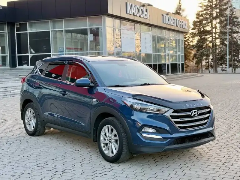 Hyundai tucson
2018Г бензин 2.0
Автомат
Автомобиль в хорошем состоянии!
Есть все для комфортного вождения!
Парктроник,
Монитор андроид,
Подогрев сидений передних и задних,
Климат/контроль,
Круиз/контроль,
Мульти-руль,
Датчик дождя,
Авто свет,
Помощь при спуске,
И многое другое….
С документами полный порядок!!
Диагностическая карта есть!!!
Цена 1,885₽
Все вопросы по тел+79495722131
📞 Звоните: +7(949)5722131 - фотография - 1