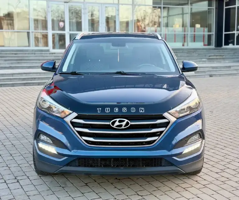 Hyundai tucson
2018Г бензин 2.0
Автомат
Автомобиль в хорошем состоянии!
Есть все для комфортного вождения!
Парктроник,
Монитор андроид,
Подогрев сидений передних и задних,
Климат/контроль,
Круиз/контроль,
Мульти-руль,
Датчик дождя,
Авто свет,
Помощь при спуске,
И многое другое….
С документами полный порядок!!
Диагностическая карта есть!!!
Цена 1,885₽
Все вопросы по тел+79495722131
📞 Звоните: +7(949)5722131 - фотография - 2