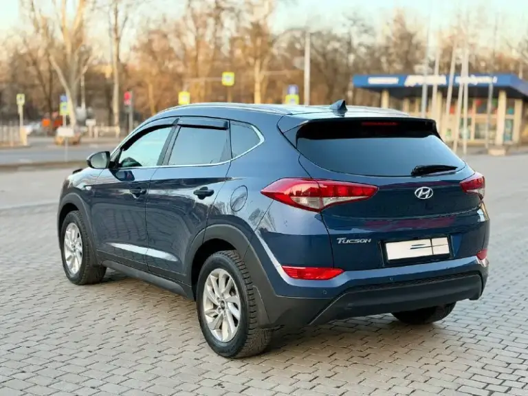 Hyundai tucson
2018Г бензин 2.0
Автомат
Автомобиль в хорошем состоянии!
Есть все для комфортного вождения!
Парктроник,
Монитор андроид,
Подогрев сидений передних и задних,
Климат/контроль,
Круиз/контроль,
Мульти-руль,
Датчик дождя,
Авто свет,
Помощь при спуске,
И многое другое….
С документами полный порядок!!
Диагностическая карта есть!!!
Цена 1,885₽
Все вопросы по тел+79495722131
📞 Звоните: +7(949)5722131 - фотография - 4