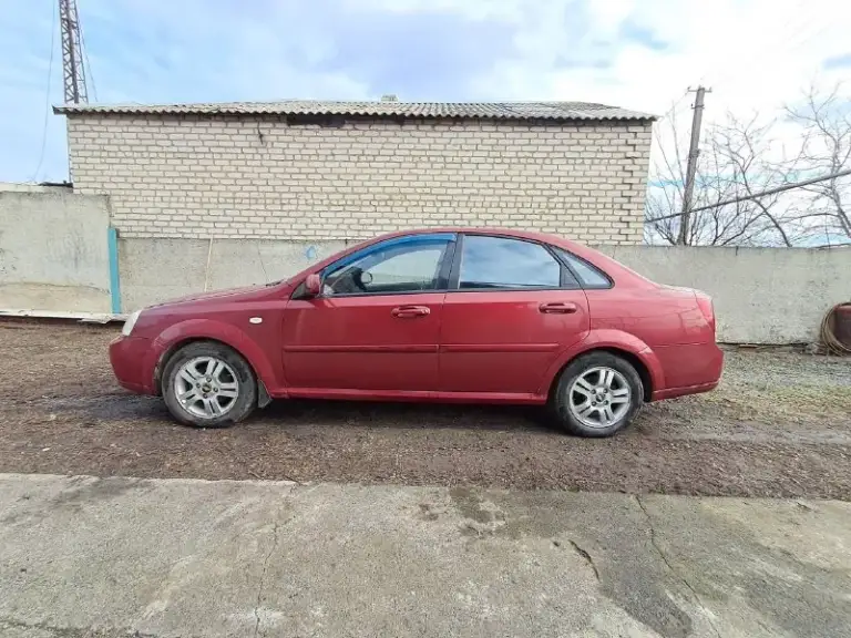 Chevrolet лачетти 2007 год, 1.8 акпп 122 лс максимальная комплектация. Машина полностью обслужена вся ходовая, не гремит не стучит. .. Все жидкости масла, фильтра, грм помпа ролики. Откапиталено акпп новая рулевая рейка. Заменена прокладка гбц. Масло съёмные колпачки, новый гур и еще много мелочей. В машину вложено много сил, и средств. Есть моменты по л. К. П на езду не влияет. Я собственник, машиной владею 2 года, без штрафов и запретов, продажа с переоформления. Все остальные вопросы по цена - 540 000 владимир +7 949 584 57 82
📞 Звоните: +7(949)5845782 - фотография - 9
