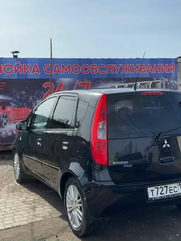 Продам mitsubishi colt 2008 года с двигателем 1.5 (не путайте с 1.3), коробка передач автоматическая - робот, с настоящим пробегом 170.000 км. В семье уже почти 3 год, ездит девушка. Машина обслужена, вложений не требует. Все менялось и обслуживалось, не затягивалось. Масла, фильтра, колодки, датчики, свечи. Машина никогда не подводила. Кондиционер заправлен и работает, подогревы сидений. Все стекла оригинальные, работает каждая кнопочка. Масло не расходует от замены до замены, в коробке менялось масло и датчики, сцепления еще хватит надолго, лед лампочки в фарах. Два ключа, полное переоформление, красивые номера в подарок. Автотека зеленая, дтп не было. Осмотр в г. Донецке. Цена 550.000 рублей. Номера для связи: +7 949 376 0414 +7 949 375 12 46.
📞 Звоните: +7(949)3760414 - фотография - 3