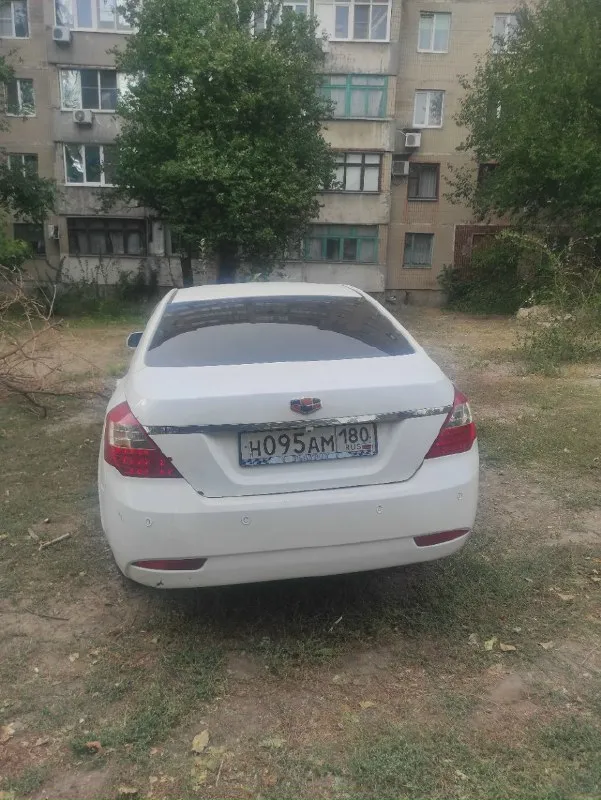 Geely emgrand ec7 ₽ 410торг возможен модель:emgrand тип кузова:седан год выпуска:2011 пробег:155 км коробка передач:механическая объём двигателя:1.8 см3 вид топлива:бензин состояние машины:хорошее количество хозяев:2 доп. Свойства:эл. Стеклоподъемники, кондиционер, охранная система, парктроник мощность:126 л. С. Автомобиль в отличном состоянии, я второй владелец. Двигатель и ходовая часть идеальны, расход масла отсутствует — от замены до замены. Готов к любым проверкам. Коробка передач работает безупречно: никаких посторонних звуков, все скорости включаются чётко. Кондиционер эффективно охлаждает. Кузов в хорошем состоянии, незначительные следы на дверях и крыльях видны на фото. Днище и короб передач в идеале. В комплекте резина на лето и зиму, а также номера. +79493776045
📞 Звоните: +7(949)3776045 - фотография - 1