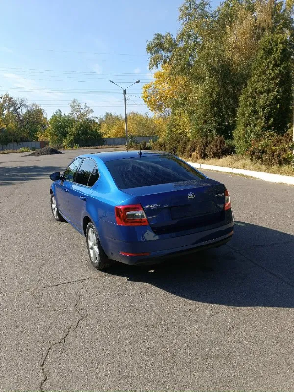 Продаю skoda ( skoda) октавия 2019 года выпуска, пробег 175000 км, двигатель 1.6 ( самый надёжный), коробка передач-автомат(айсин), климат контроль. Автомобиль в собственности полтора года. Причина продажи -приобретение нового автомобиля. Очень надёжный и комфортный автомобиль 👍 цена-1.600000 руб. Торг. Вопросы по телефону +79493016390 александр
📞 Звоните: +7(949)3016390 - фотография - 7