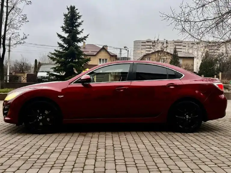 Продам свой автомобиль мазда mazda 6 2011г
Мотор 2.0 коробка автомат
Машина в отличном состоянии, кузов весь в родном окрасе. По ходовой части полный порядок, из последнего было сделано: перебрана рулевая рейка хорошим комплектующим, сделана замена масла в коробке и фильтра 40т.
По комплектации:
Двух зонный климат контроль (работает отлично)
Подогрев передних сидений
Комбинированный салон кожа
Датчик дождя и света
Круиз контроль
Электрорегулировка и электроскладывание боковых зеркал
Два комплекта ключей
Пробег 175 000 км.
Без дтп
Кто ищет для себя ухоженный автомобиль звоните
Цена 1 000 000 руб.
Осмотр в донецке.
+ +7949 508 96 15 Вячеслав - фотография - 6